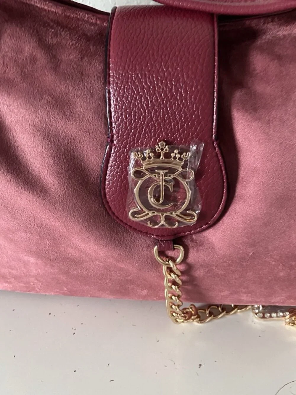 Juicy Couture Juicy Royal Crest Large Hobo Coho Cranberry Juice W/Chain VIRAL